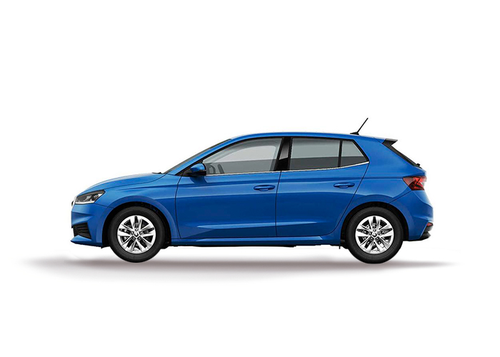Skoda fabia azul 2023 agencia de alquiler de coches